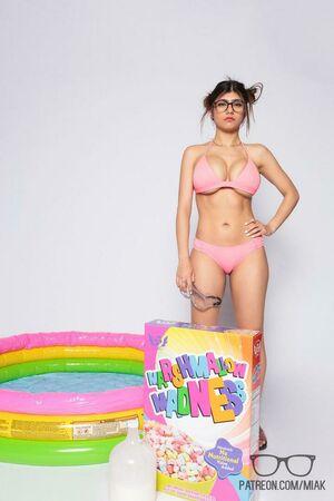 Mia Khalifa photo 2034