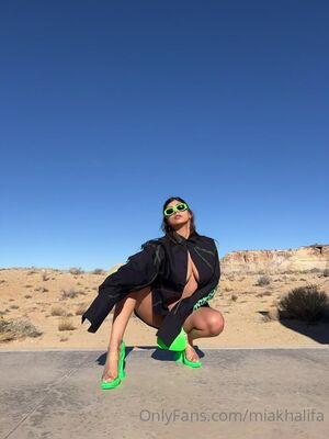 Mia Khalifa photo 2077