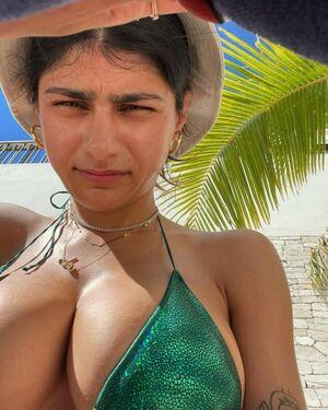 Mia Khalifa photo 2214