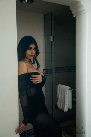 Mia Khalifa photo 2253