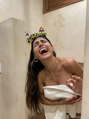 Mia Khalifa photo 2330