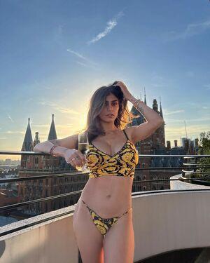 Mia Khalifa photo 2336