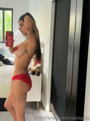 Mia Khalifa photo 2491