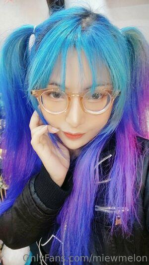 miewmelon photo 20