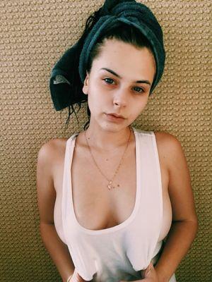 Mihalina Novakovskaya photo 10