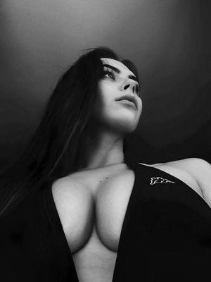 Mihalina Novakovskaya photo 80