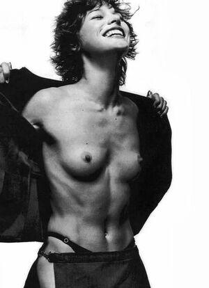 Milla Jovovich photo 54