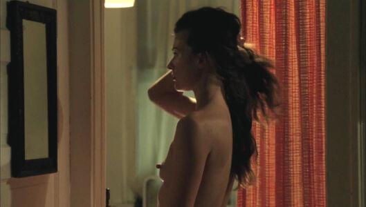 Milla Jovovich photo 110