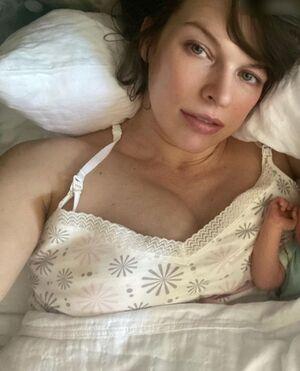Milla Jovovich photo 277