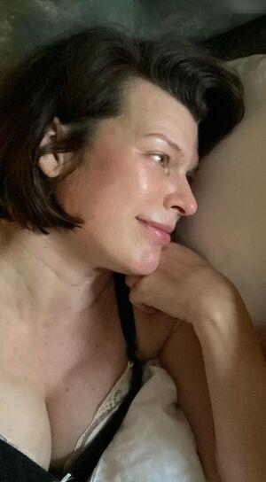 Milla Jovovich photo 278