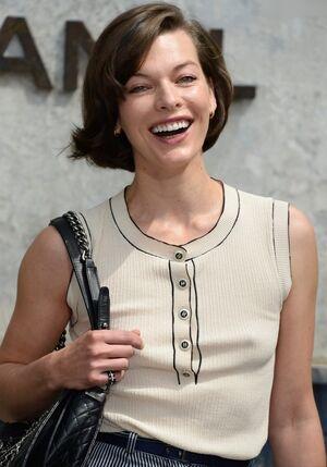 Milla Jovovich photo 298