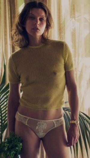 Milla Jovovich photo 333