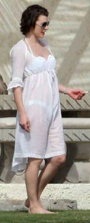 Milla Jovovich photo 386