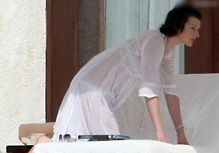 Milla Jovovich photo 387