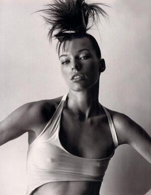 Milla Jovovich photo 398
