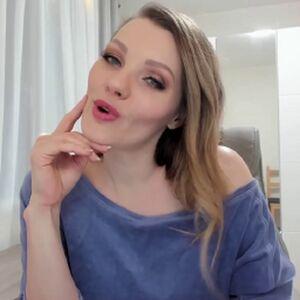 Miss Honey Barefeet photo 9