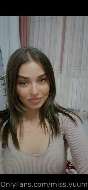 miss.yuumi photo 239