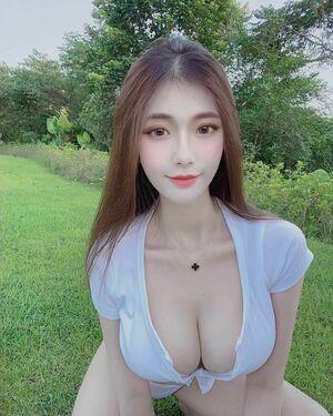 missingvivian photo 48
