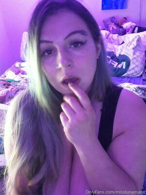 misslunamagic photo 5