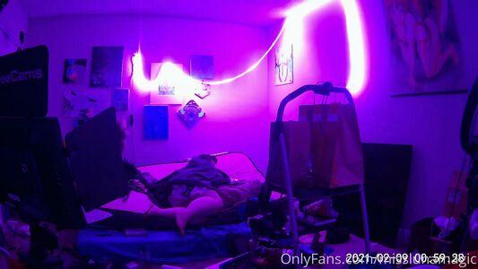 misslunamagic photo 13