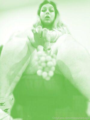 misslunamagic photo 146