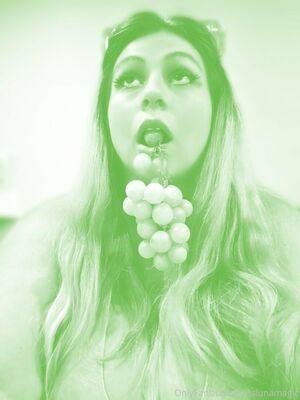 misslunamagic photo 147