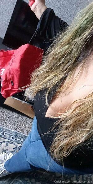 misslunamagic photo 172