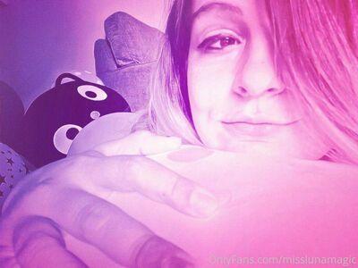 misslunamagic photo 186