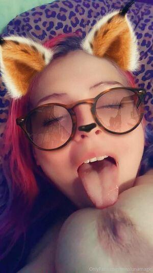 misslunamagic photo 216