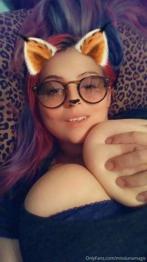 misslunamagic photo 217