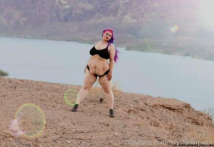 misslunamagic photo 242