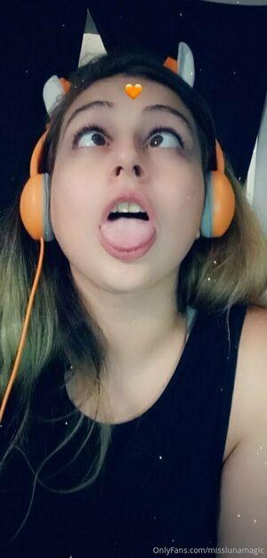 misslunamagic photo 245