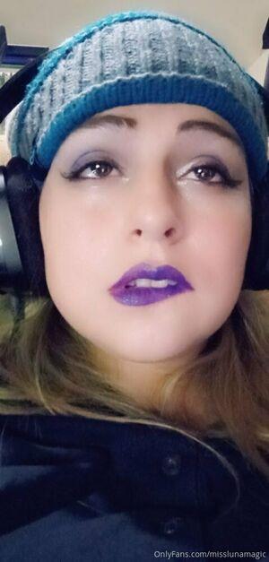 misslunamagic photo 260