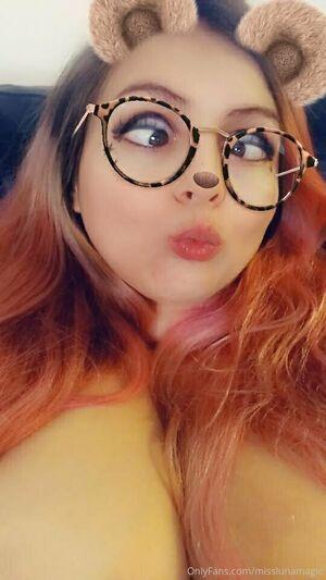 misslunamagic photo 266