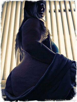 misslunamagic photo 394