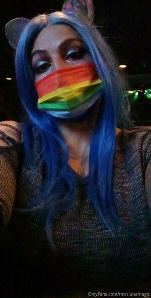 misslunamagic photo 417