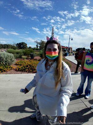 misslunamagic photo 437