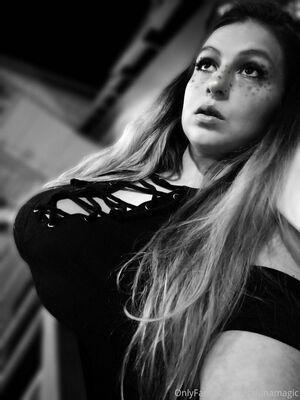 misslunamagic photo 468