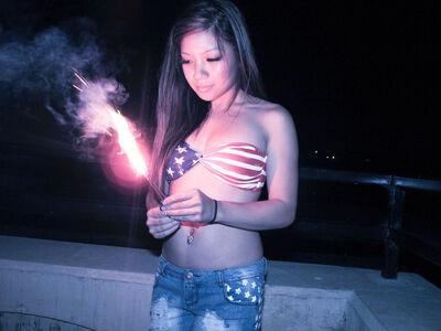 missvanessarae photo 39