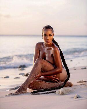 Monifa Jansen photo 123