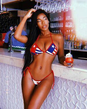 Monifa Jansen photo 273
