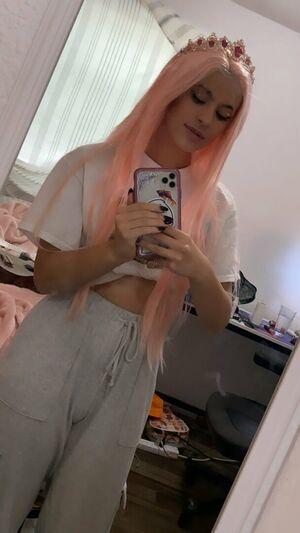 moonzycat photo 2