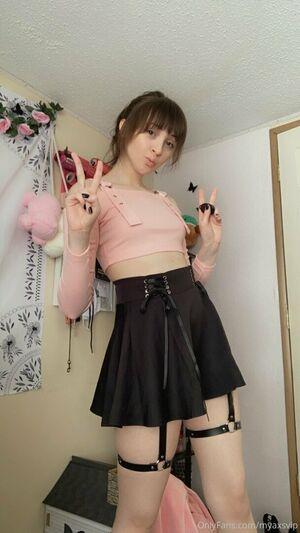 MyaXS photo 28