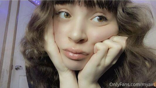 MyaXS photo 94