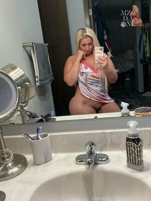 mzdanibadgirl photo 170