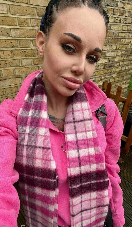 Nakeedprincesss photo 77