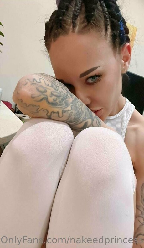 Nakeedprincesss photo 78