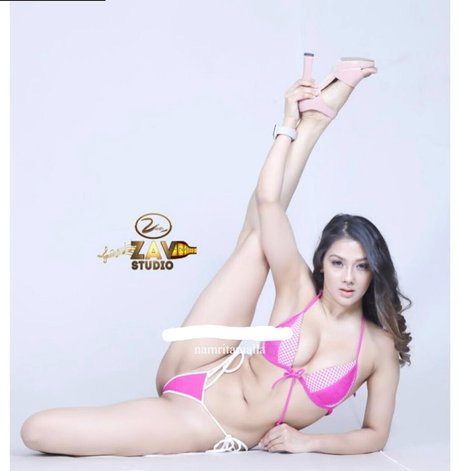 Namrata Malla photo 10