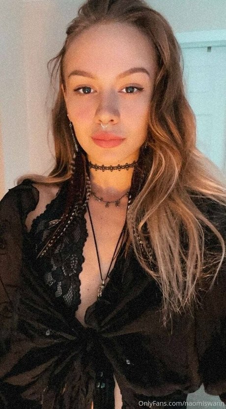 Naomiswann photo 115