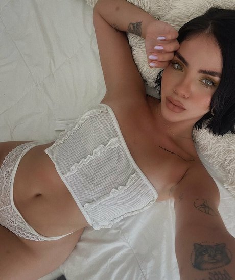 Natalia Torres photo 12